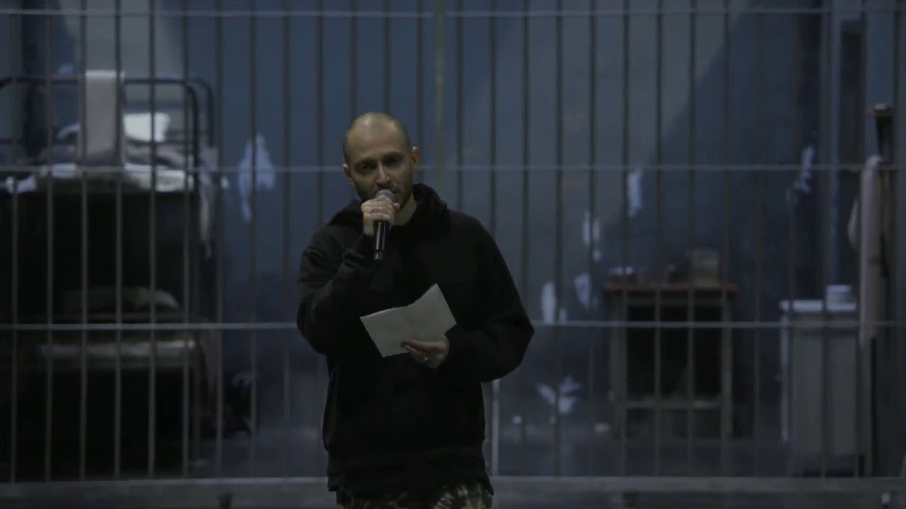 Мирона Фёдорова aka Oxxxymiron наградили премией МХГ «За защиту прав человека средствами культуры и искусства»