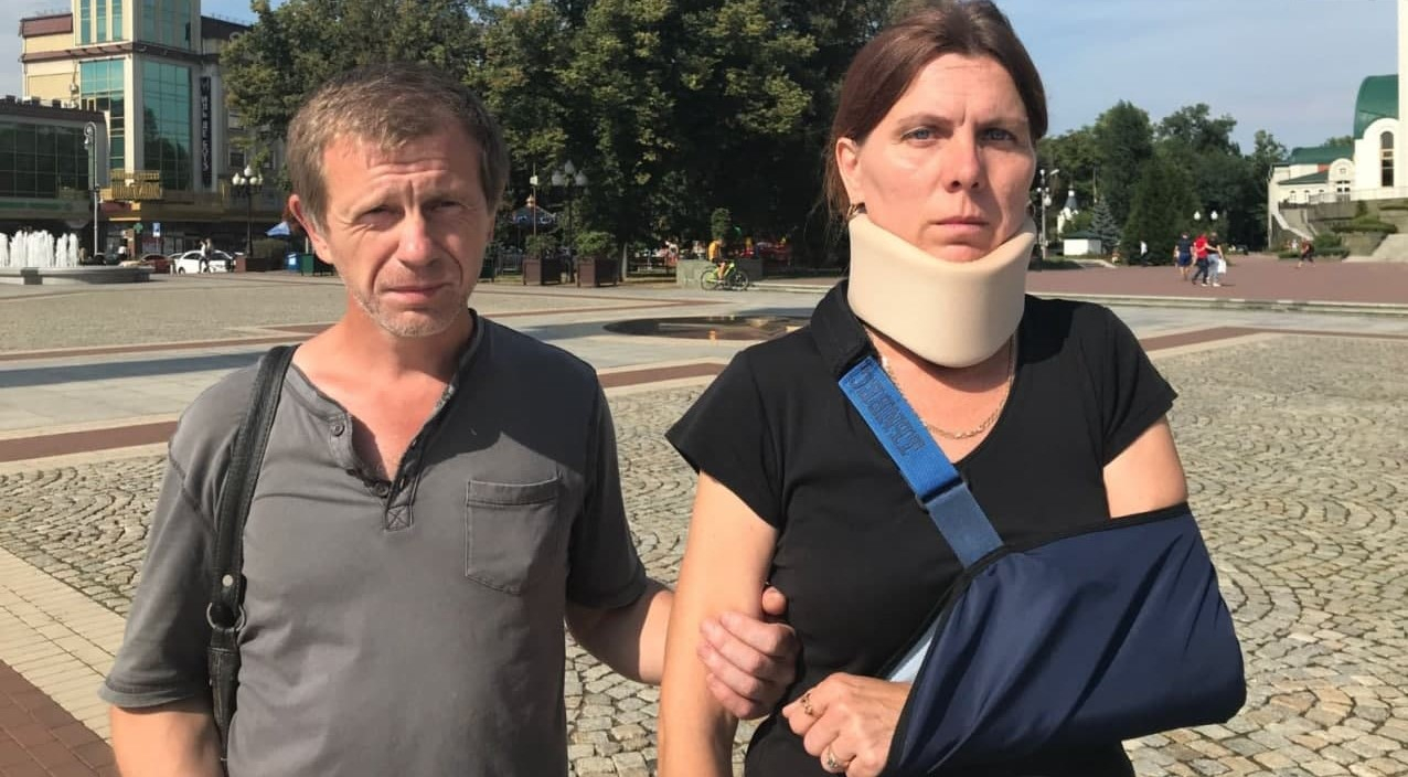 Избили и сломали ключицу: полицейские попросили женщину-инвалида забрать заявление