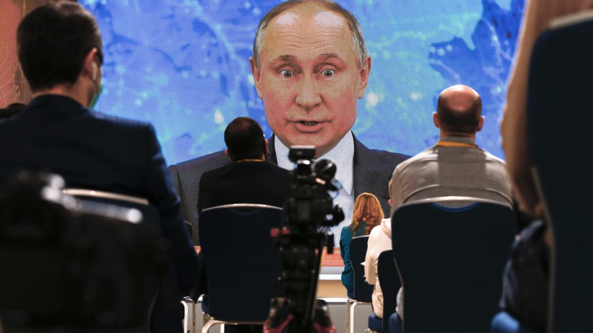 Скандал на пресс-конференции с Путиным получил свое продолжение
