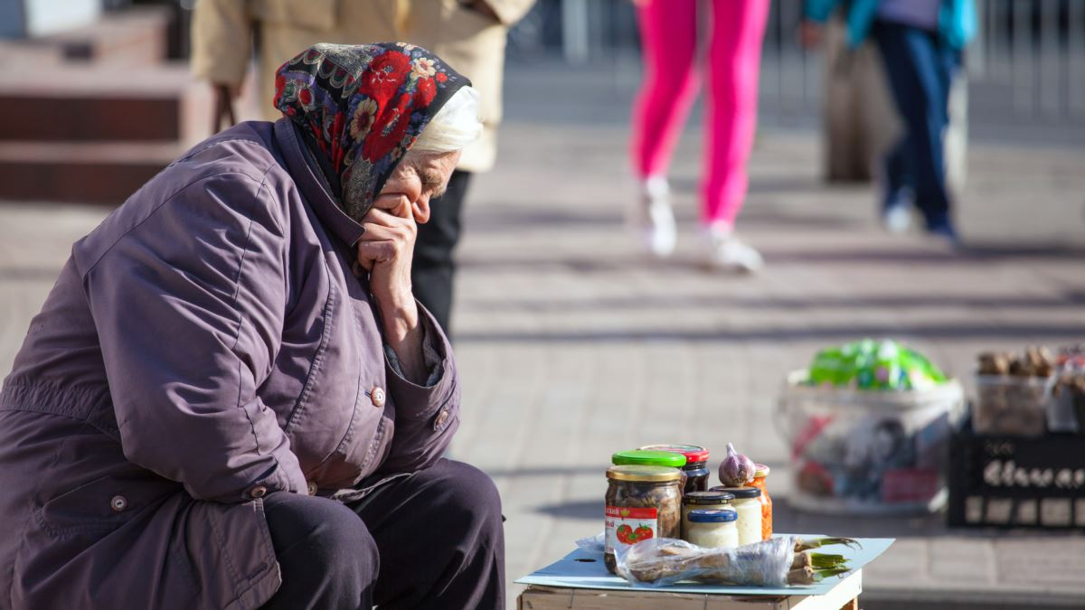 В России хотят возвращать НДС от уплаты продуктов пенсионерам и малоимущим