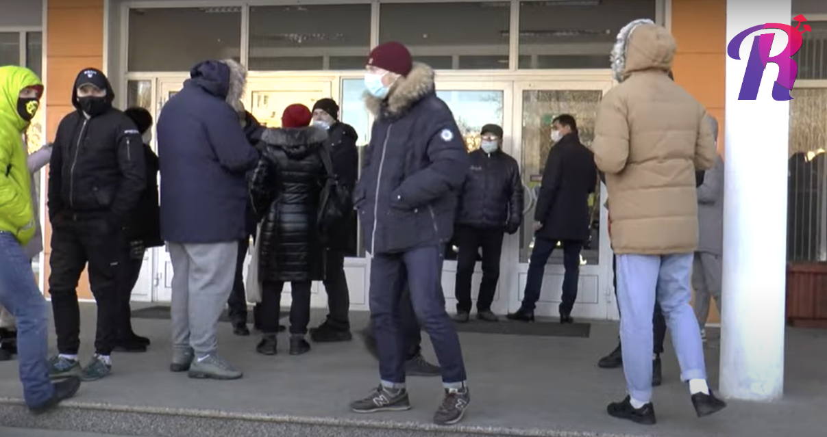 Финансирующееся за счет государства “Боевое братство” Саблина вовлекает подростков в рейдерские захваты