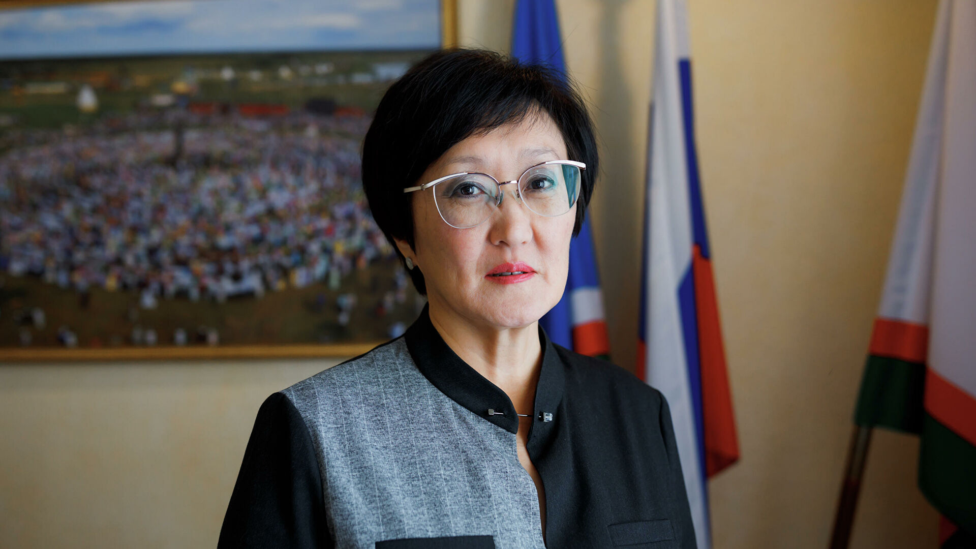 Мэр Якутска Сардана Авксентьева подаёт в отставку