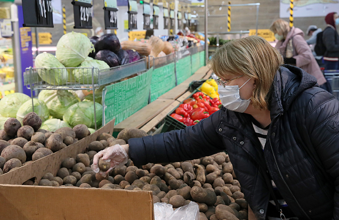 Мелкую картошку будут продавать как продукт экономкласса