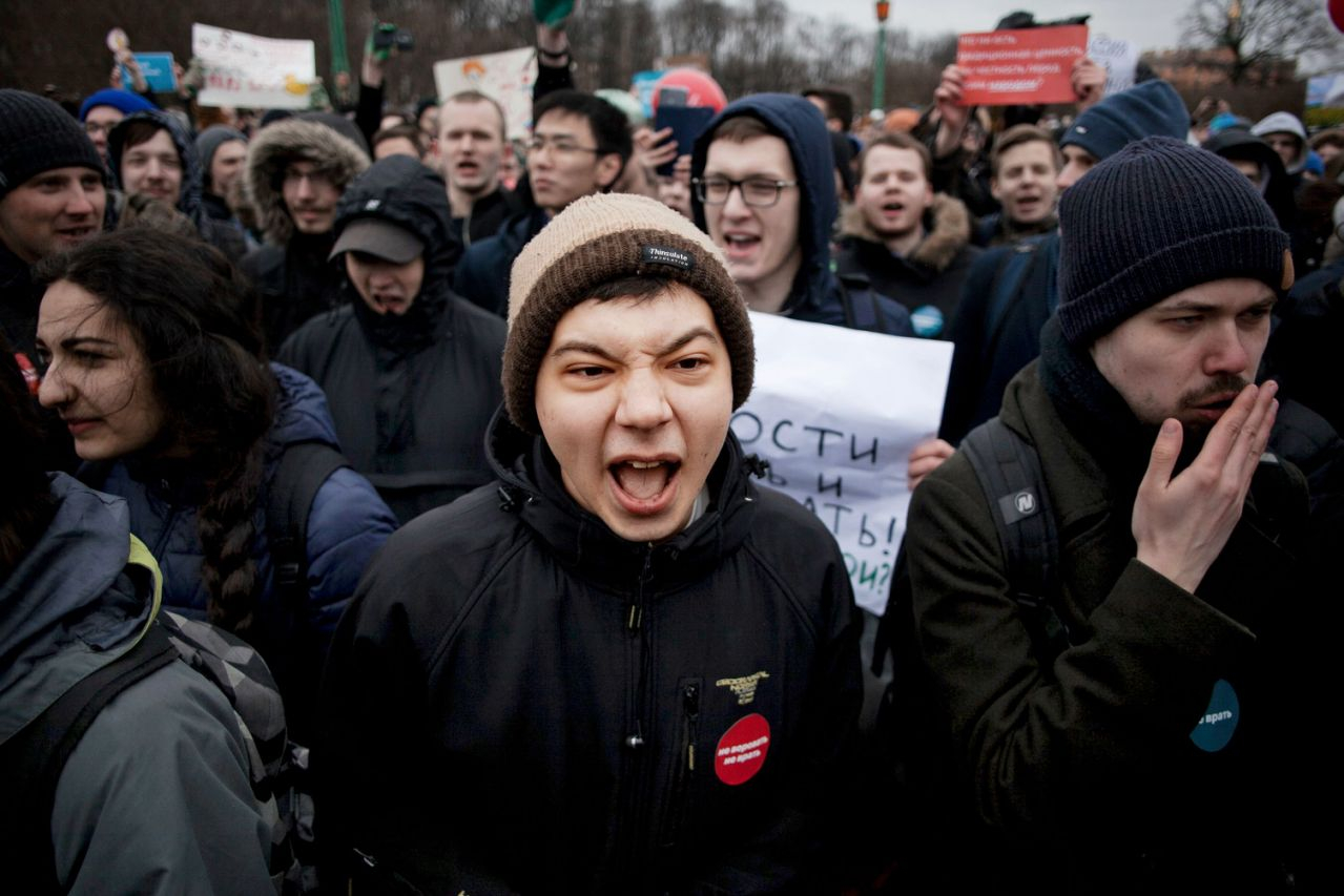 Facebook, Instagram, Twitter, TikTok, «ВКонтакте», «Одноклассники» и YouTube оштрафуют за неудаление призывов к детям на акции 23 января