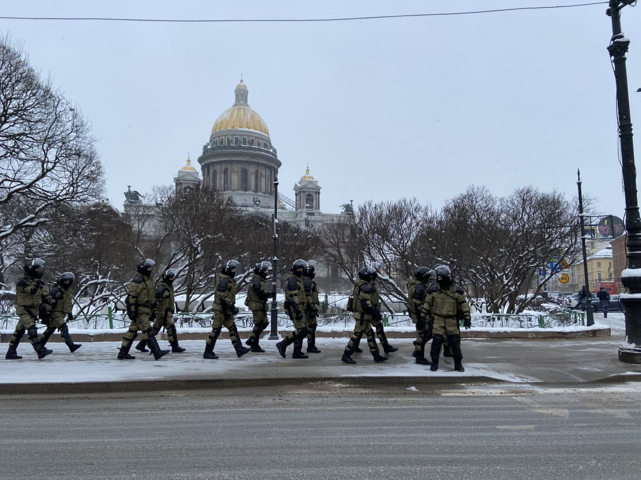 В Петербурге слабослышащему мужчине дали штраф