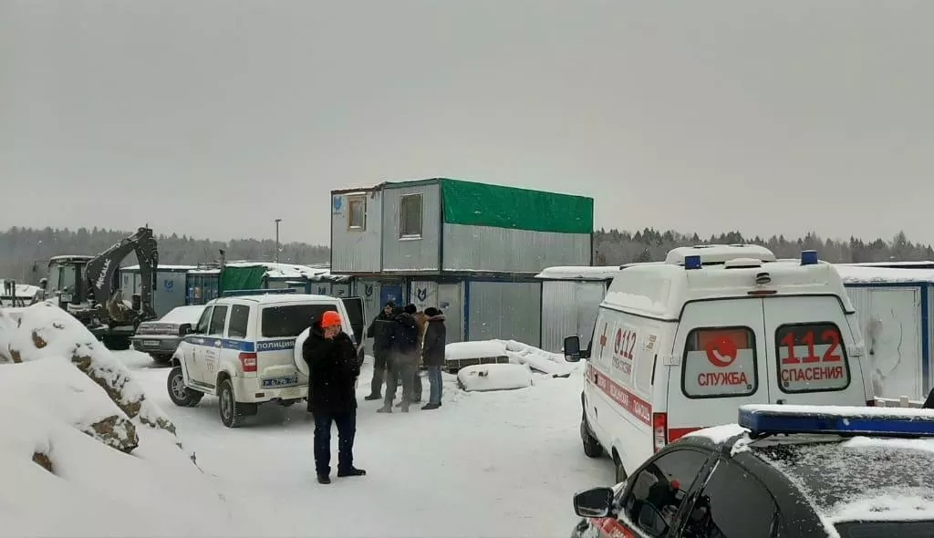Проснувшийся рабочий обнаружил своих коллег мертвыми