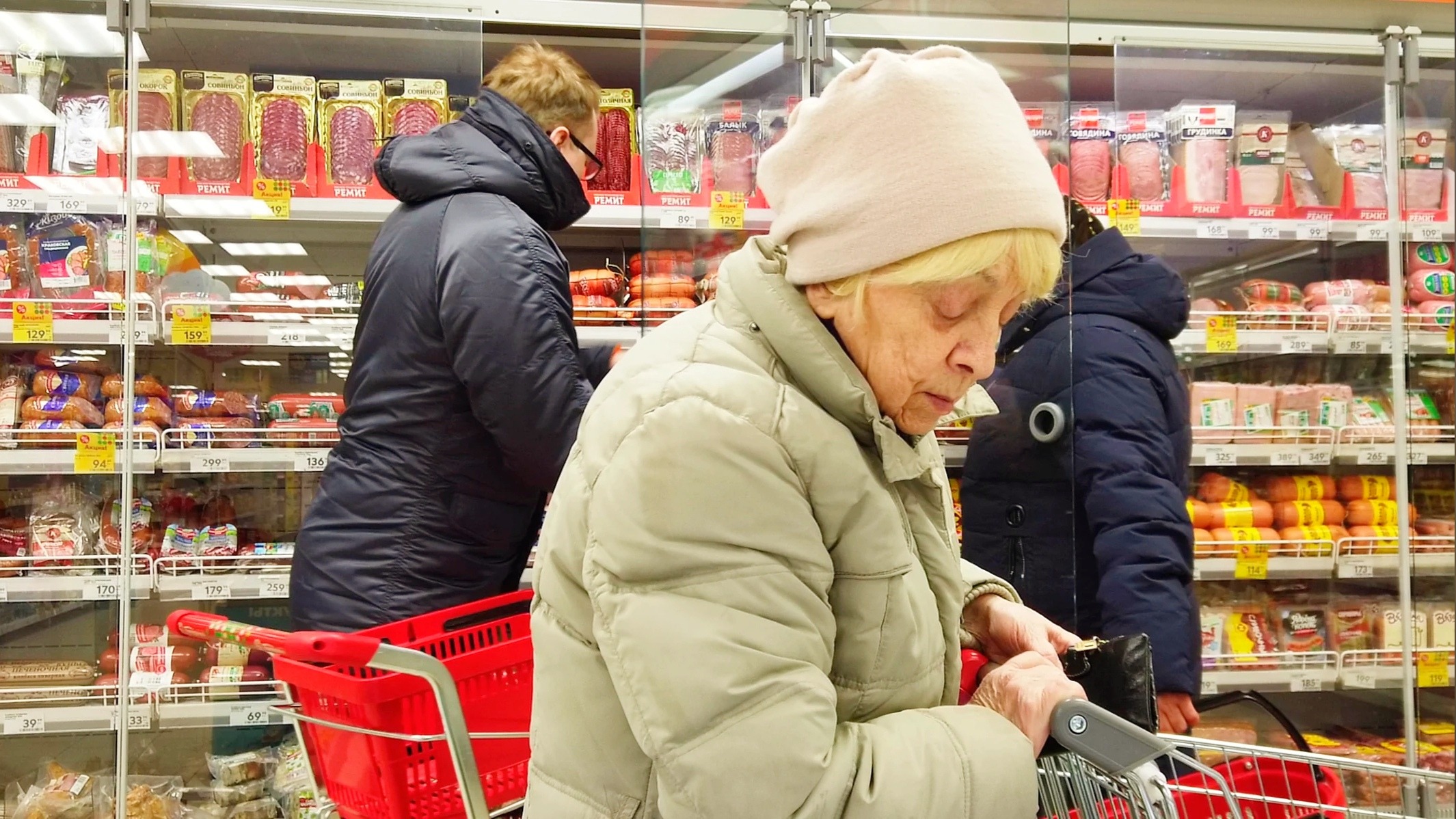 Россияне не заметили сдерживания цен на продукты