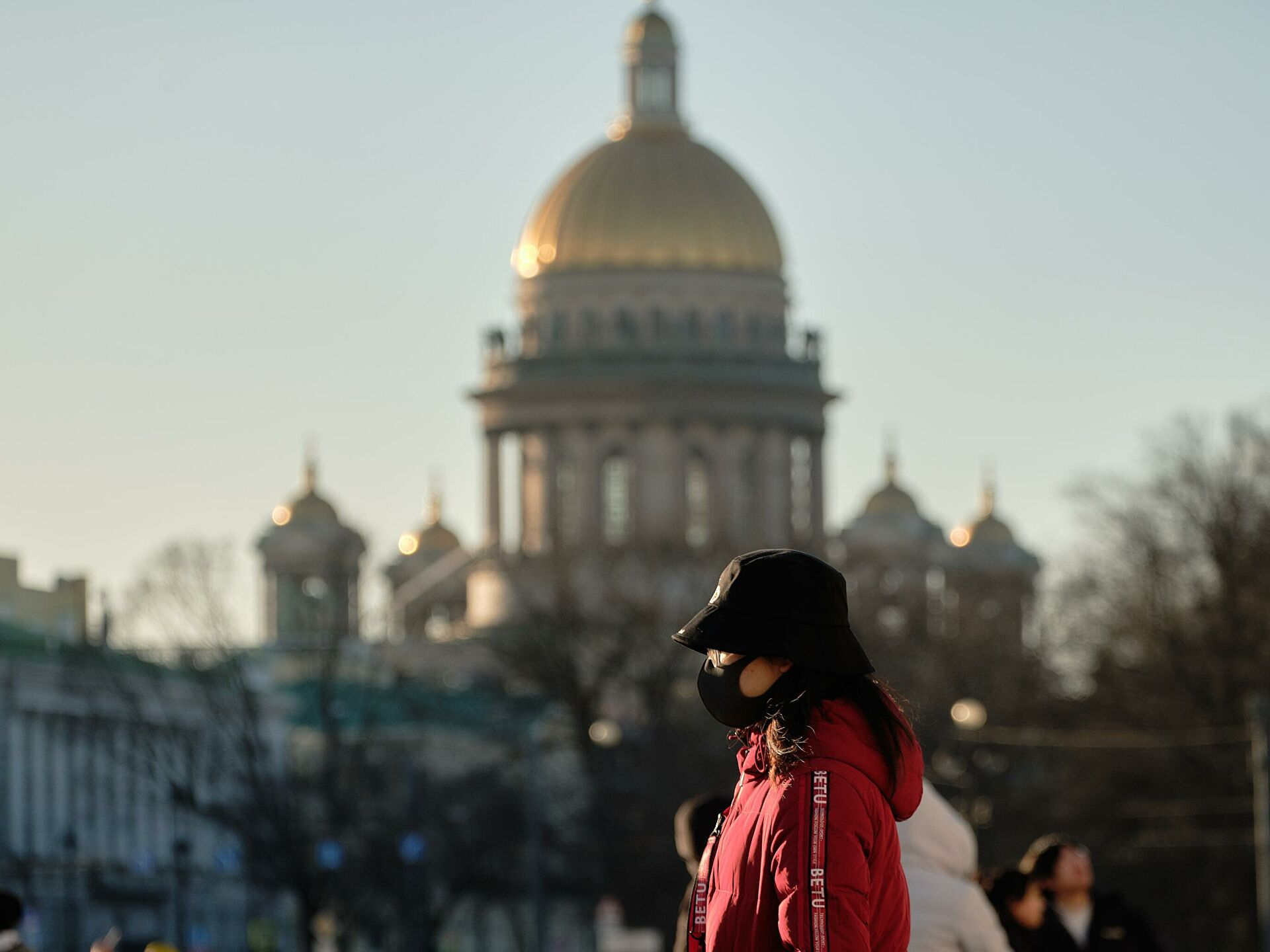 Безэмоциональные лица и другие впечатления китаянки от поездки в Россию