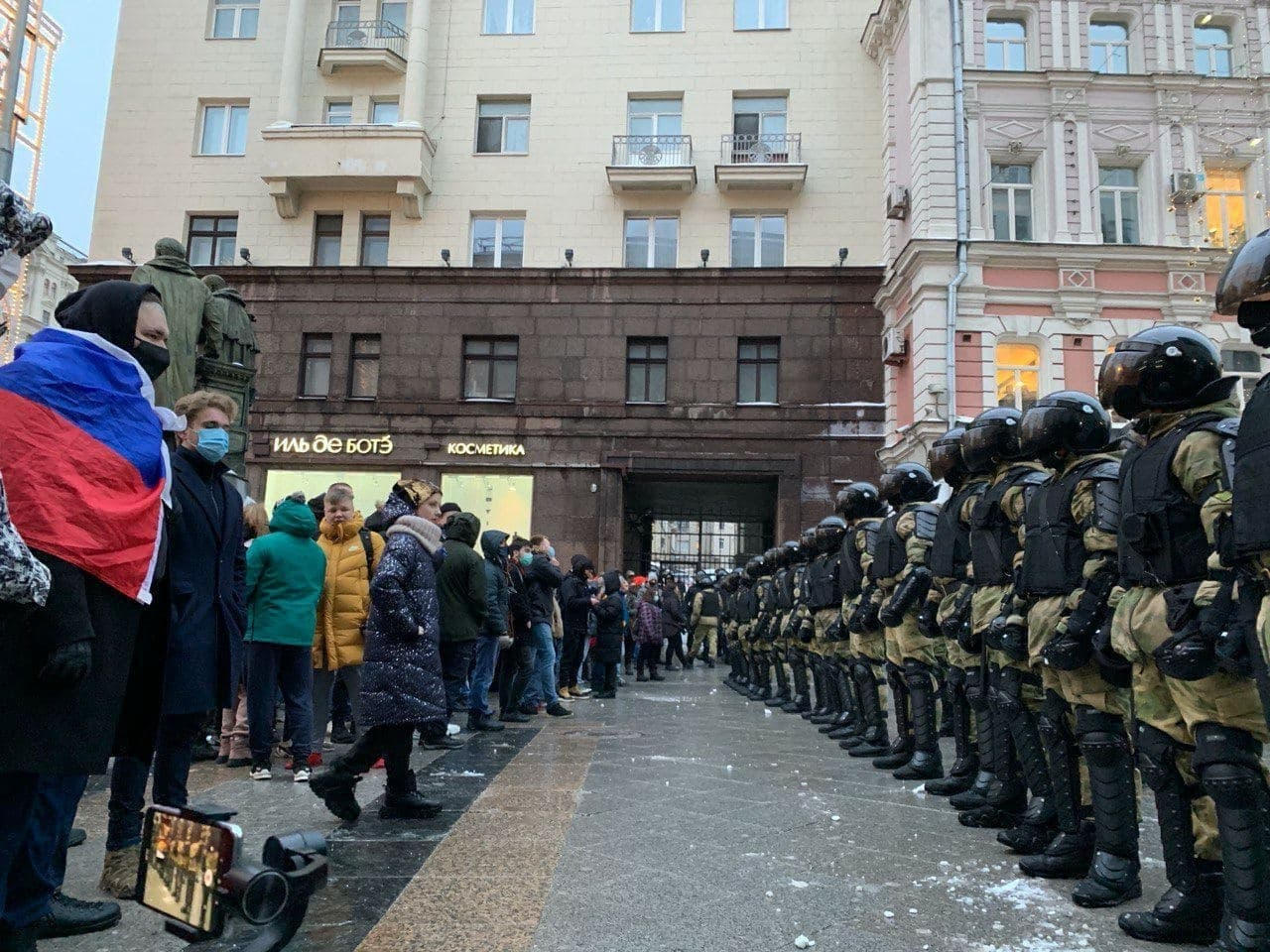 В Москве на митингах в 2021 году арестовали каждого третьего задержанного
