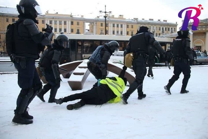 Нижегородским рабочим пообещали премии за показания против митингующих