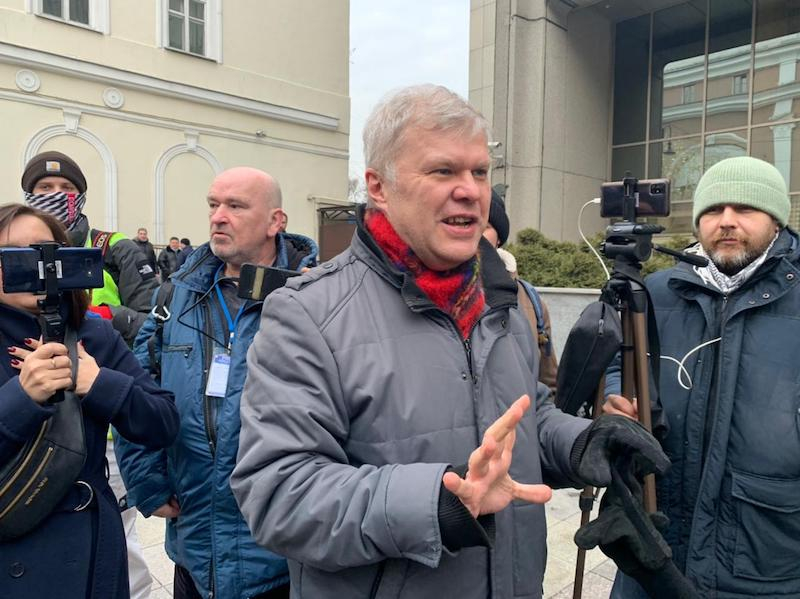 В Москве на пикете у здания Совфеда прошли задержания