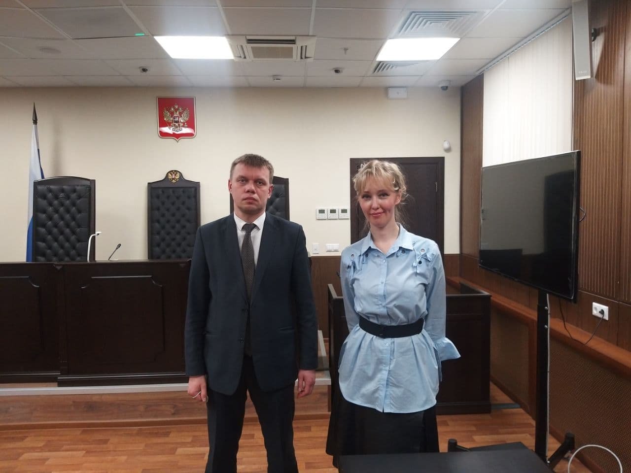 Депутата Енгалычеву оштрафовали на 150 тыс руб за недоказанные выкрики на акции 23 января