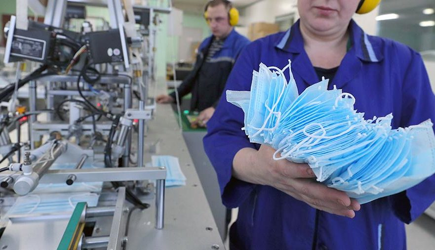 Производители попросили прокуратуру проверить госзакупки медицинских масок