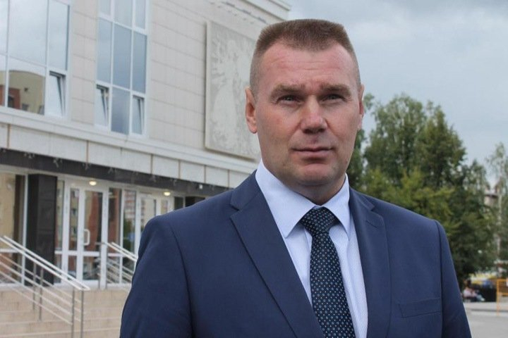 В Новосибирске задержан замминистра транспорта за взятку 1,5 млн рублей