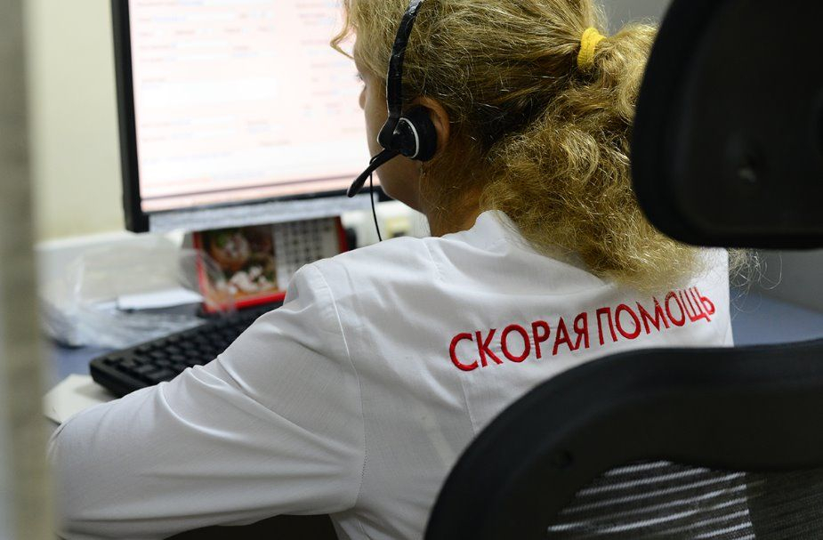 Оператор скорой помощи расплакалась, когда услышала историю мужчины