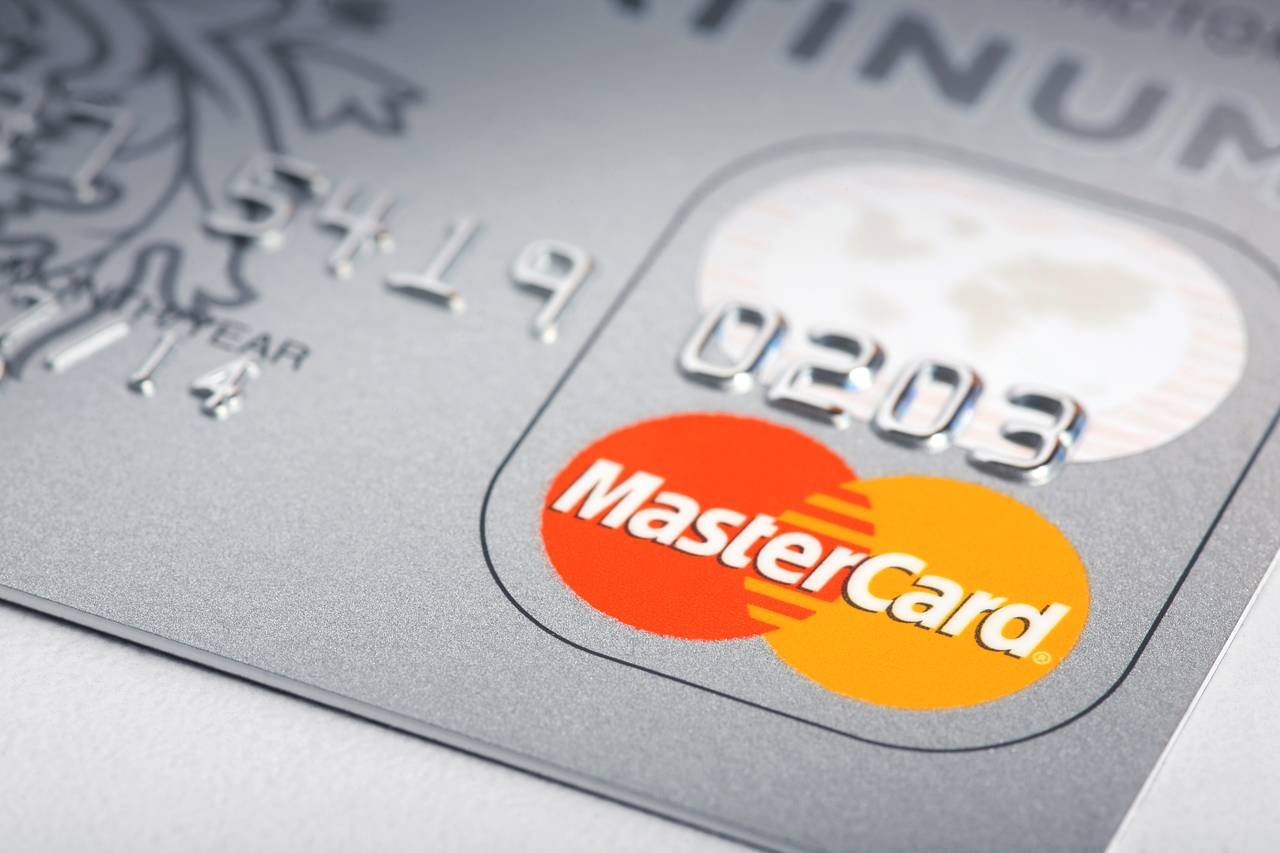 MasterCard планирует поднять комиссию для покупок в интернете