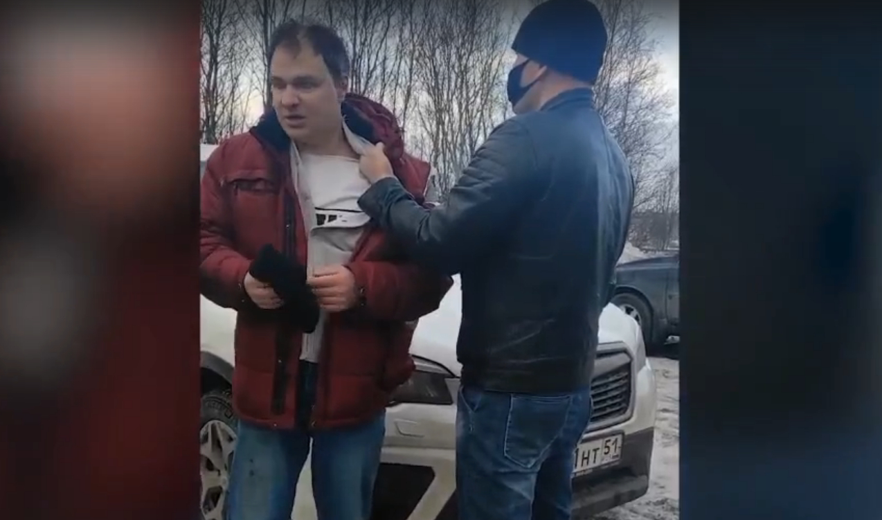 В Мурманской области задержали и избили замглаву отделения 