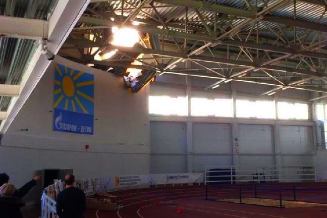 В Кирове обрушилась крыша спорткомплекса во время детских соревнований