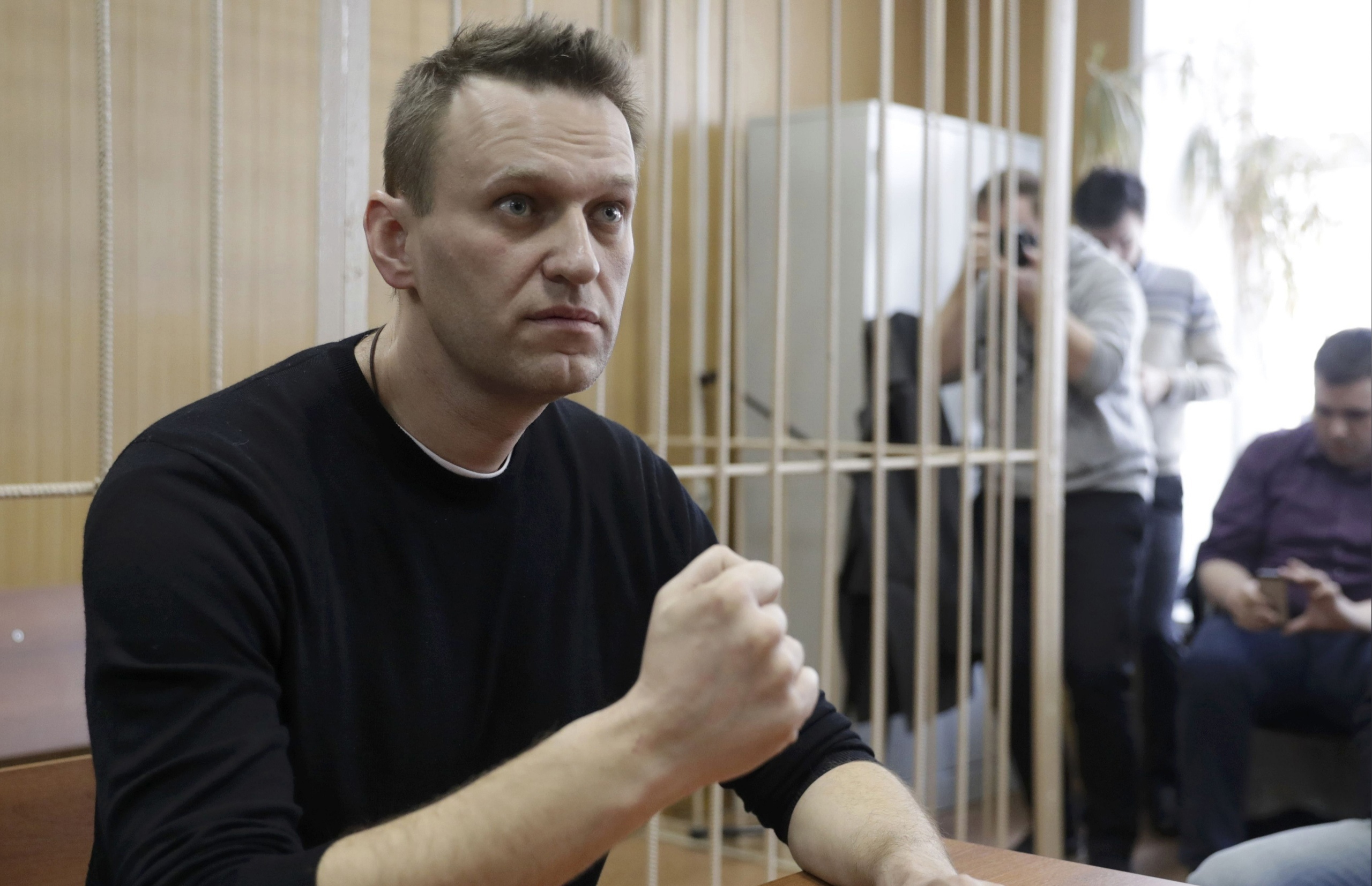 Навальный подаст в суд из-за того, что ему не дают прочитать Коран
