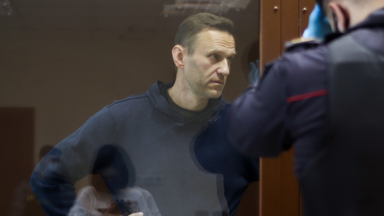 Оппозиционера Навального переведут в стационар для осужденных