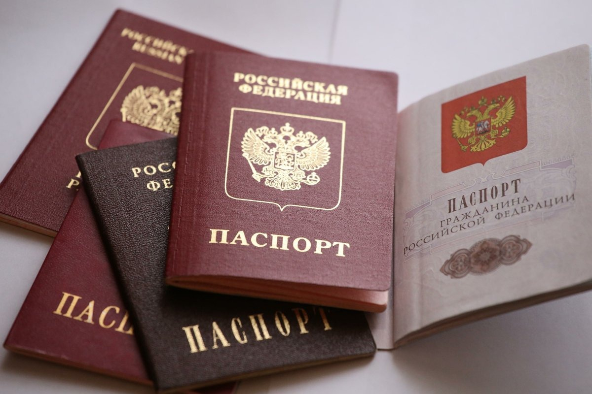 Госсдума планирует выдать жителям Донбасса 500 тыс. паспортов РФ