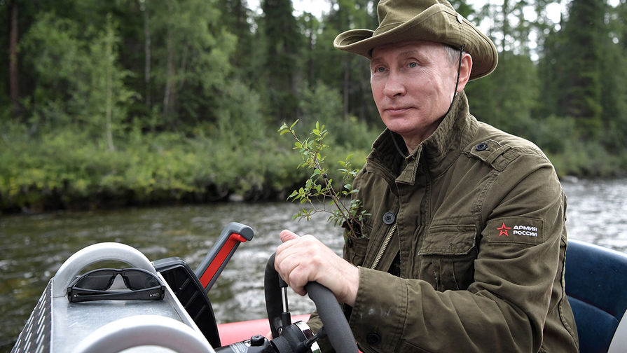 Песков рассказал, чем займется Путин на майских выходных