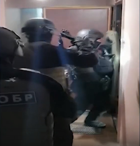 Опубликовано видео задержания и допроса радикалов из 