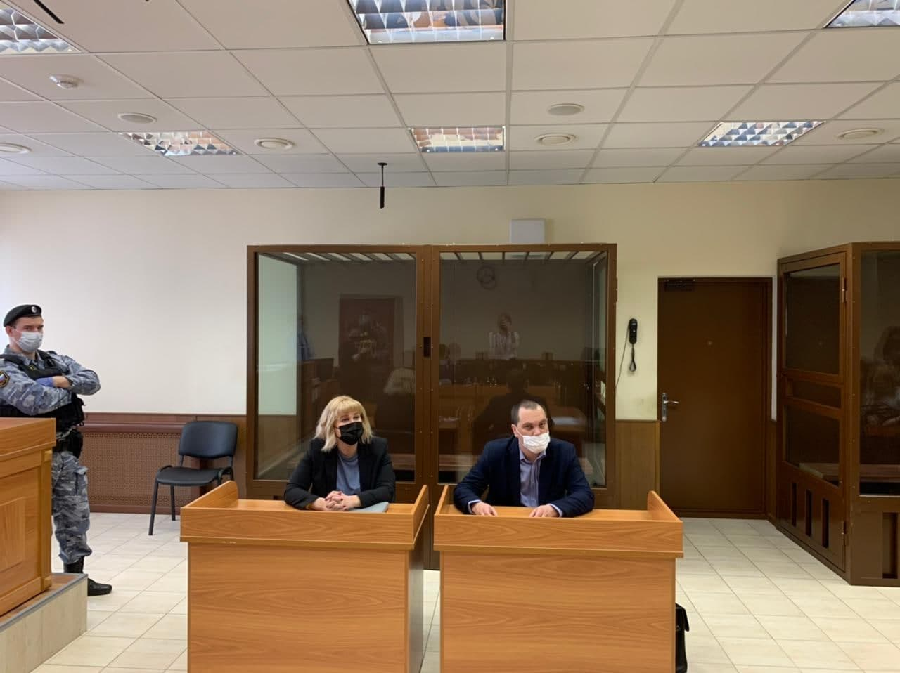 Экспертиза: Часть подписей за ветерана Артеменко сделали другие люди