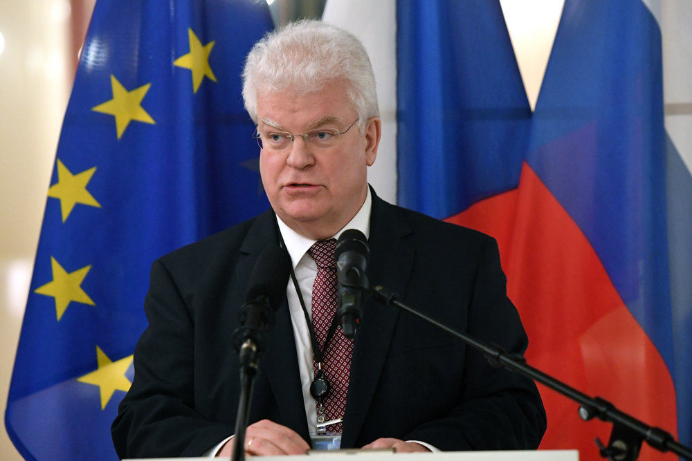 Постоянного представителя РФ пригласили к дипломатам ЕС