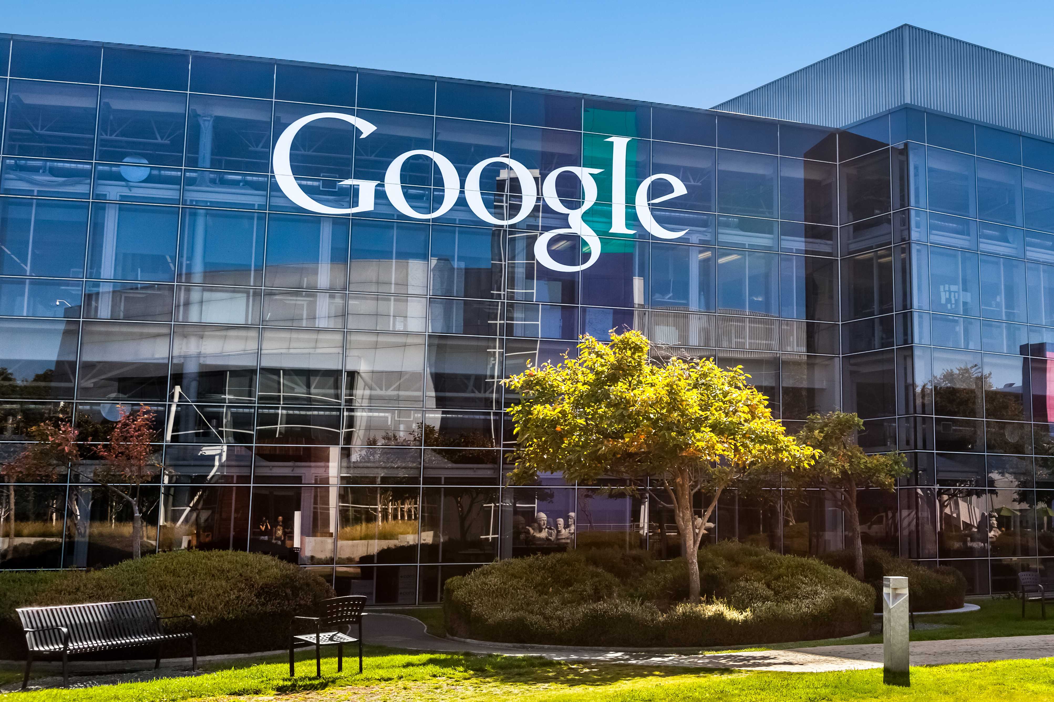 Google в России грозит штраф 94 трлн рублей