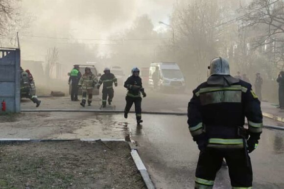 В сварочном цеху в Мытищах произошел пожар
