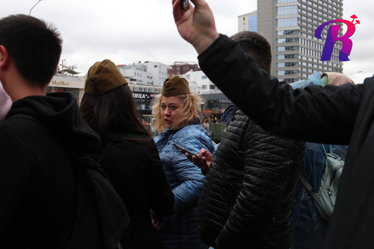 День Победы не для всех: как смотрели парад не попавшие на него москвичи
