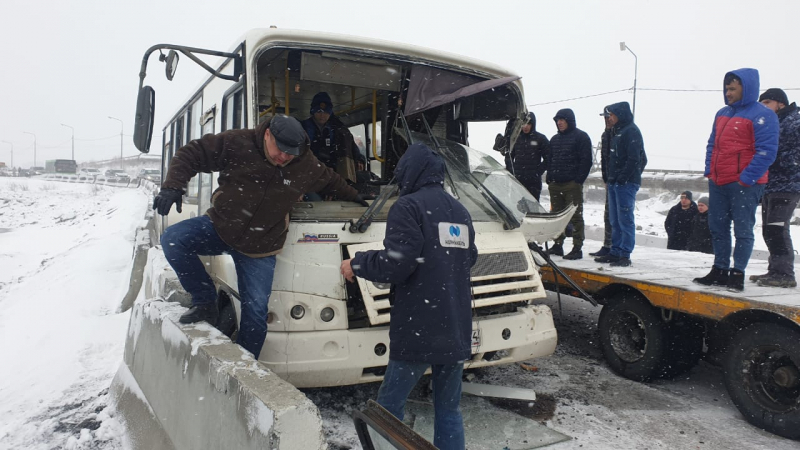 В Норильске произошло крупное ДТП с участием автобуса