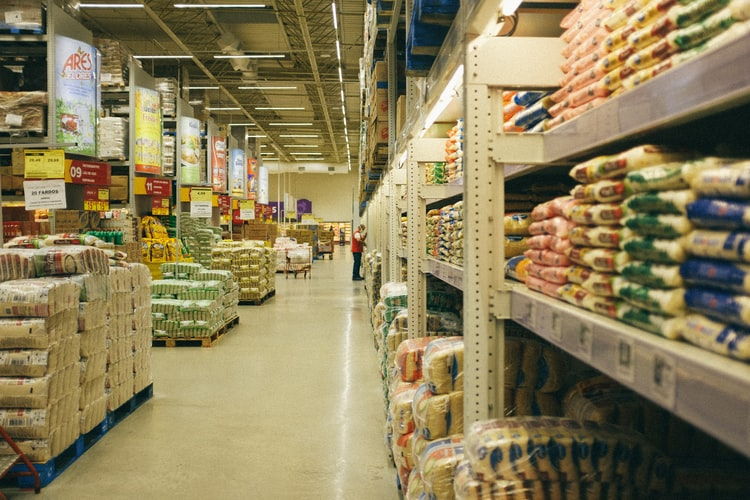 Правила, которым нужно следовать в продуктовом магазине, чтобы не стать жертвой обмана
