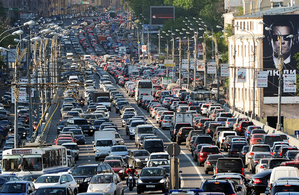 Скорость в городах хотят снизить до 30 км/ч