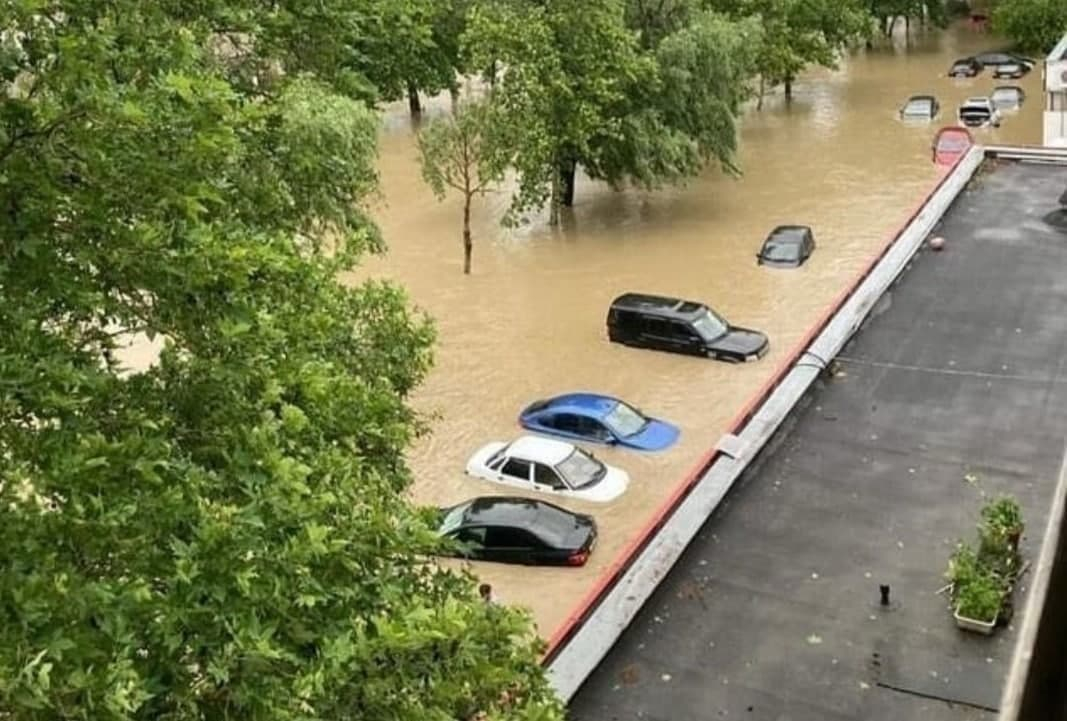 Власти Крыма ввели режим ЧС