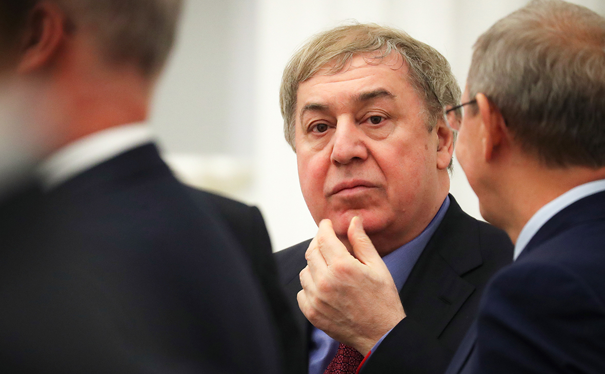 Песенник Михаил Гуцериев попал под санкции ЕС из-за бизнеса в Беларуси и дружбы с Лукашенко