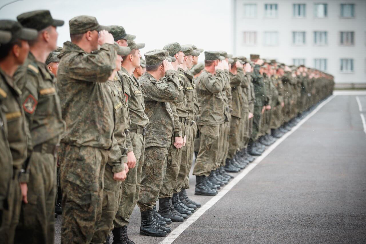 На полигоне под Воронежем нашли мертвого контрактника