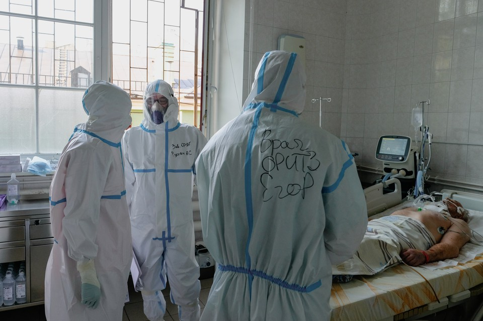 В России зафиксирована рекордная смертность от коронавируса