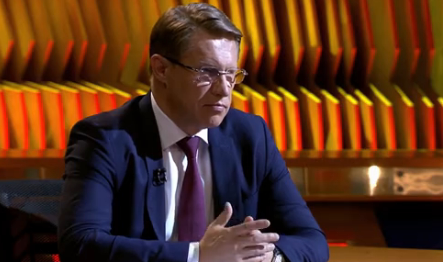 Глава Минздрава РФ назвал причину провала вакцинации в России
