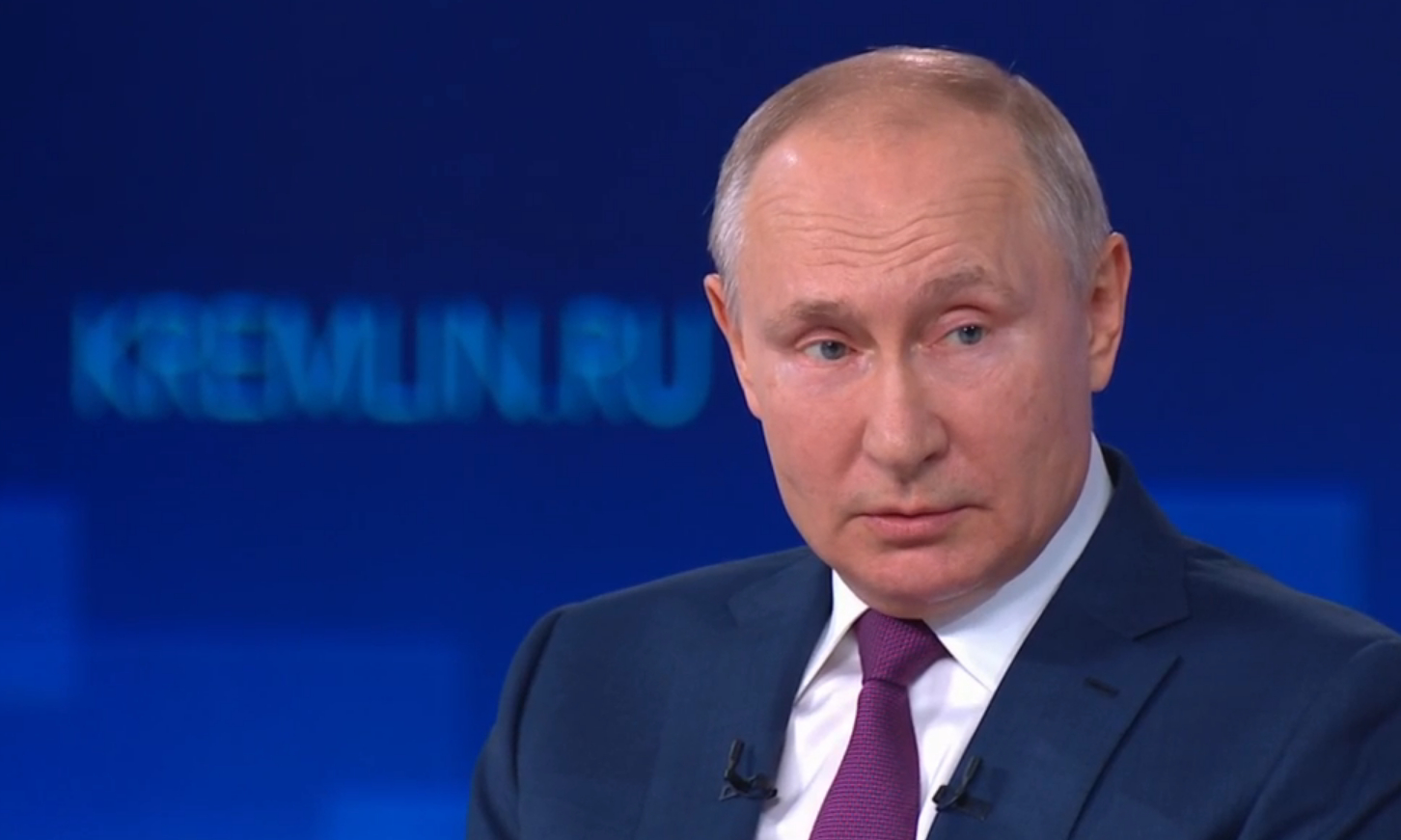Путину рассказали об угрозах за обращение на «Прямую линию»