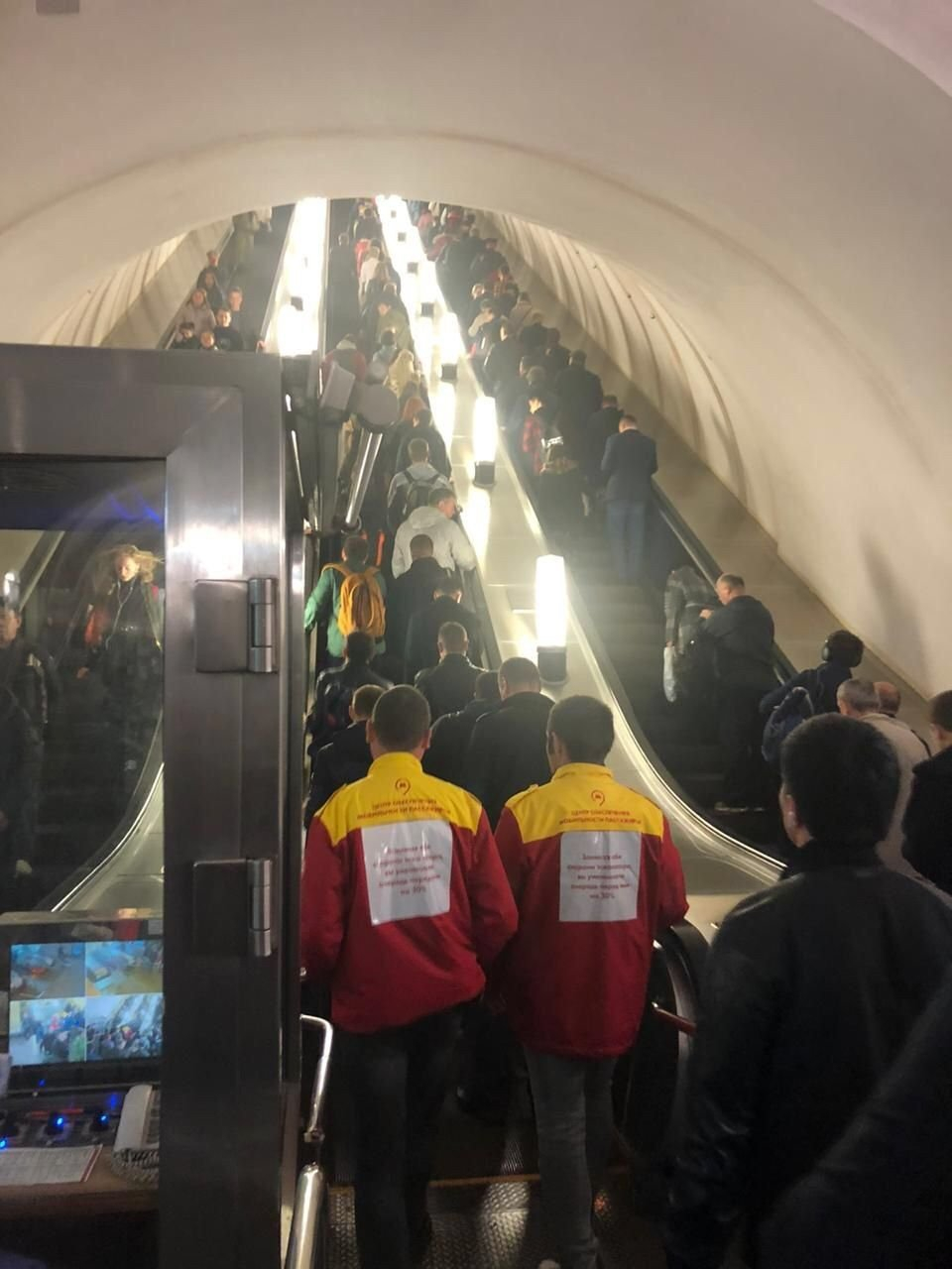 В Москве начали отстранять от работы не привитых от коронавируса работников транспорта