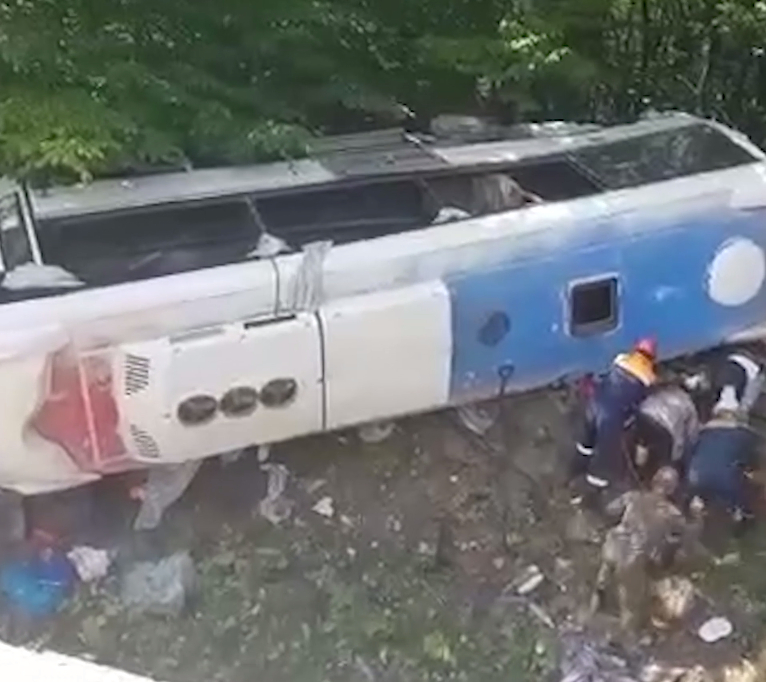 В ДТП с пассажирским автобусом на Кубани погибли 2 человека