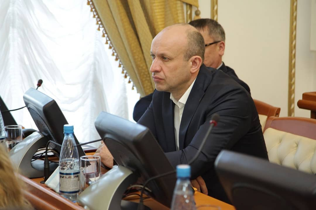 Уволен лесной инспектор, пытавшийся наказать депутата-живодера Хахалова
