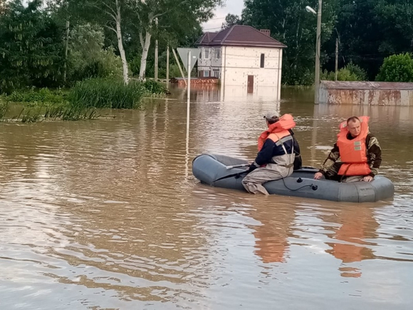 В Крыму из-за наводнения погибли два человека
