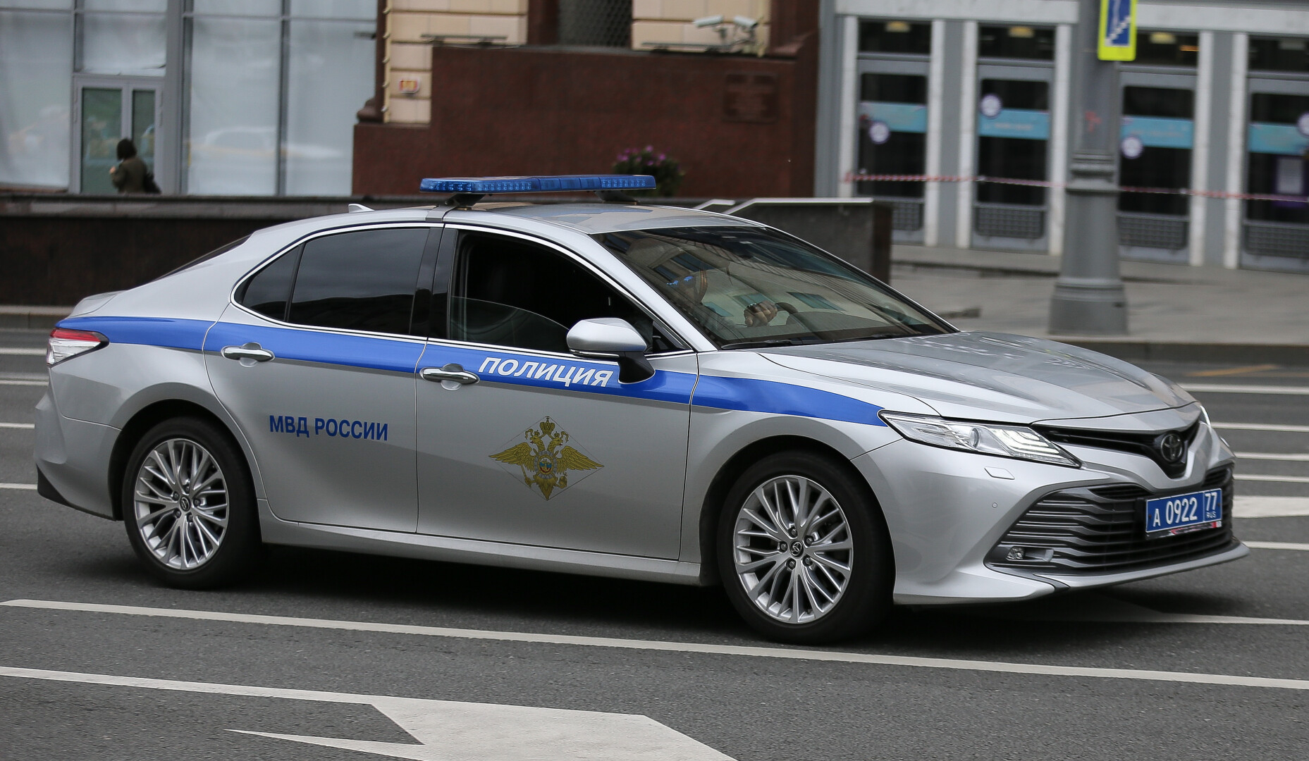 В Москве мотоциклист наехал на 8-летнюю девочку