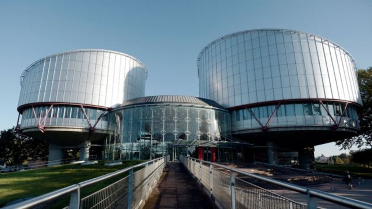 ЕСПЧ впервые признал нарушением права на частную жизнь онлайн-сталкинг и киберхаррассмент в России