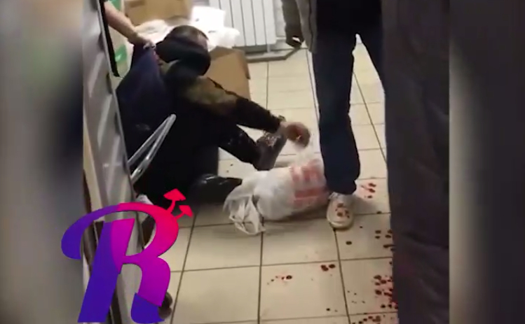 В подмосковном «Магните» сотрудники избили двух мужчин дубинками до крови