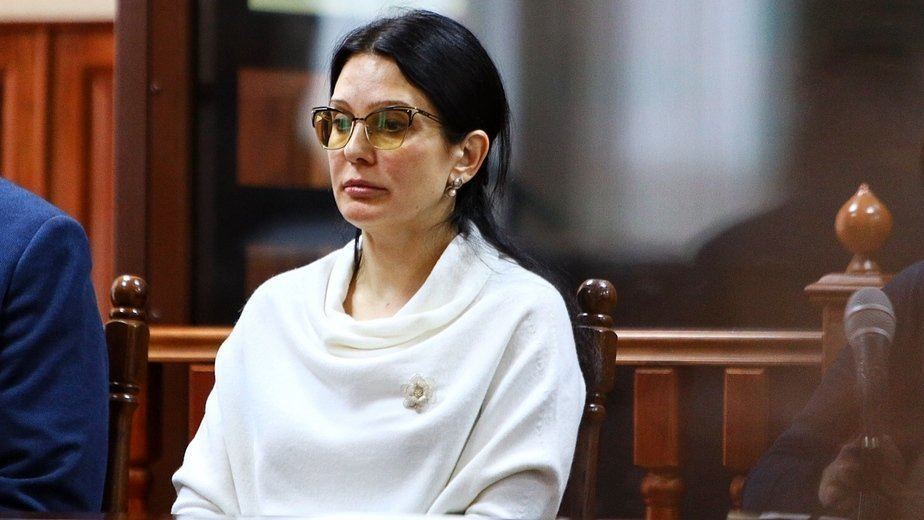 Сокамерницы напали на врача Белую, обвиняемую в смерти младенца