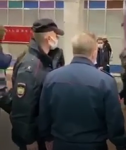 СК задержал трех кавказцев, провоцировавших пассажиров метро на драку